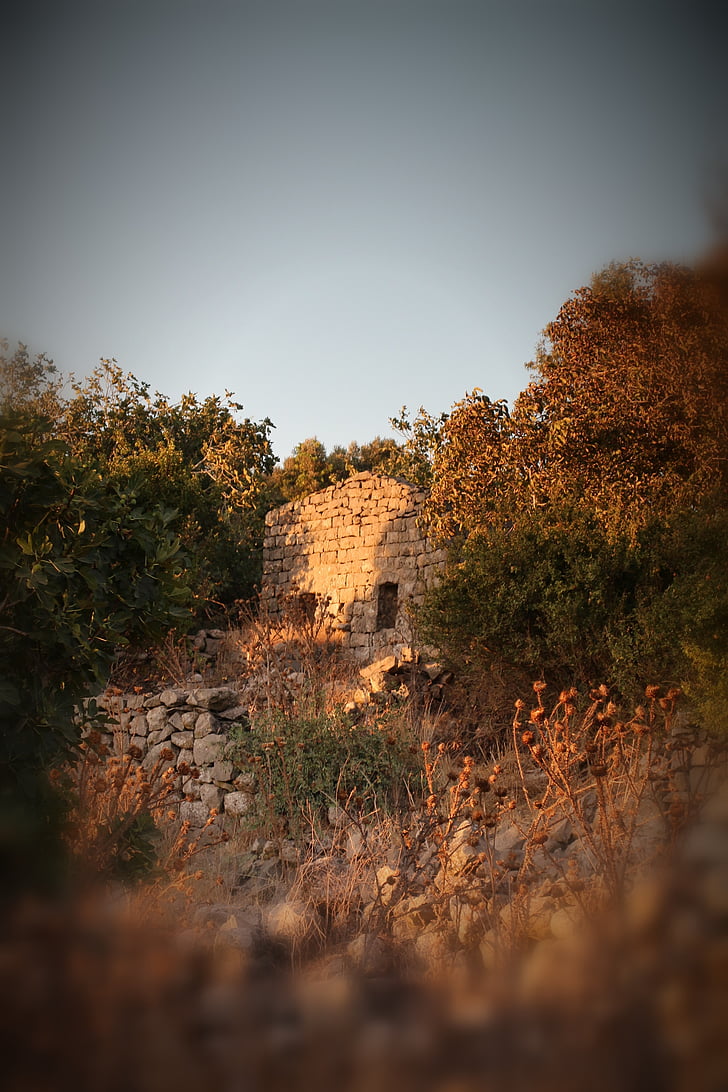 ramtaniya, Golanska planota, Izrael, zapuščeno ruševine, vasi, ghost town, yahudia