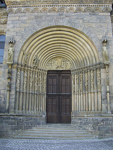 Pán portál, dom, Bamberg