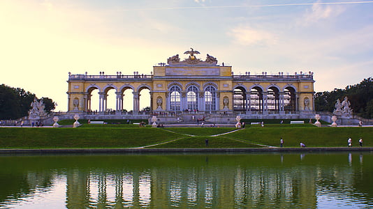 zámek Schönbrunn, Vídeň, Gloriette, voda, Fontána, historicky, hrad