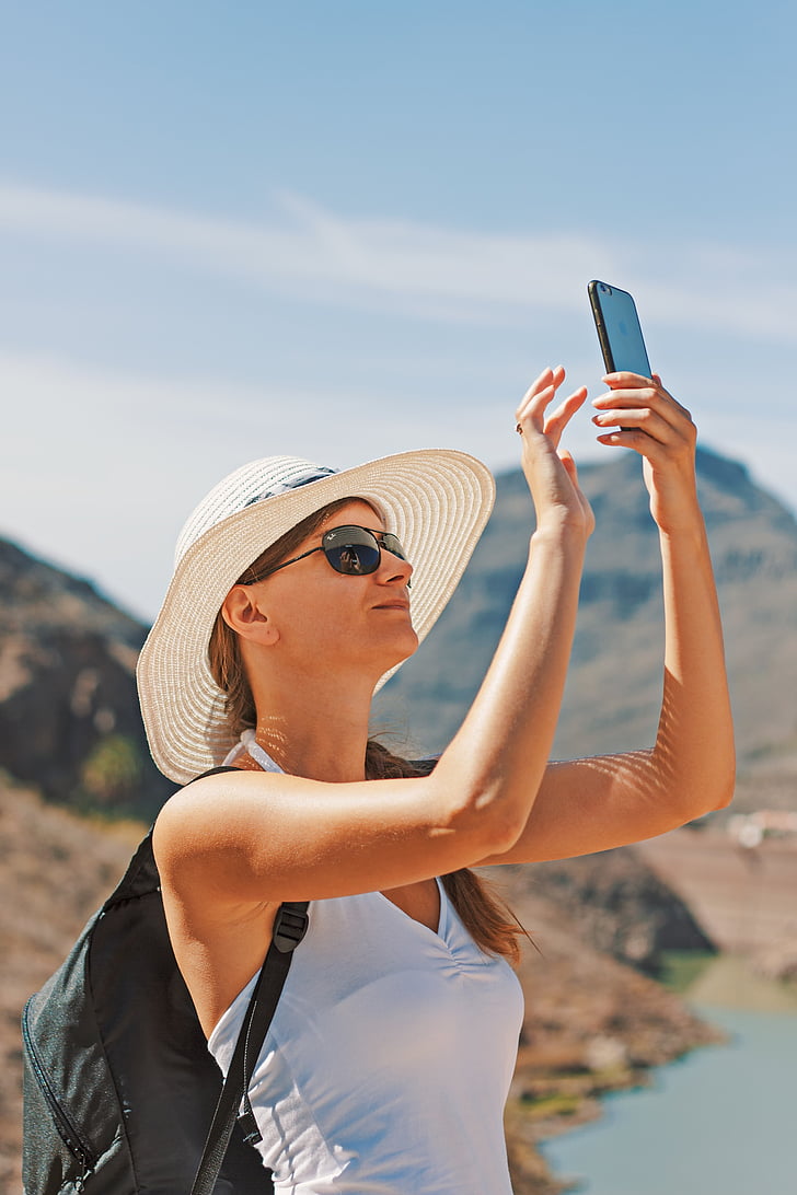 woman, young woman, excursion, holiday, gran canaria, canary islands, hat