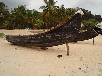vissersboot, boot, Kerala, India, visserij, houten boot
