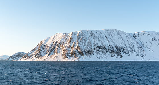 Норвегия, Гора, побережье, снег, небо, морской пейзаж, Природа