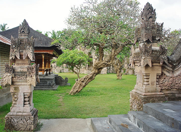 Indonesia, Bali, temppeli, veistoksia, patsaat, uskonto, uskonnollinen