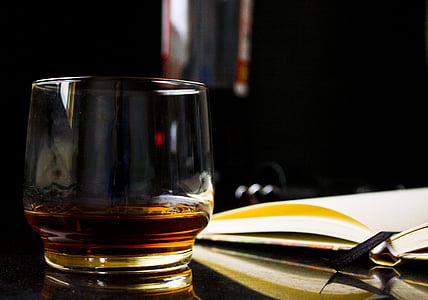 vidre, whisky, llibre, Llibreta d'adreces, lectura, l'alcohol, bar
