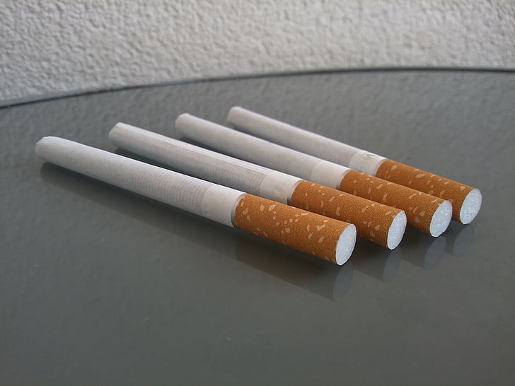 cigarety, dym, tabak