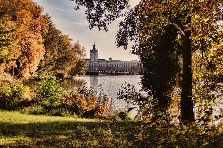 Замок Шарлоттенбург, замковий парк, Берлін, Осінь, водонапірної вежі міста, Замок, парк