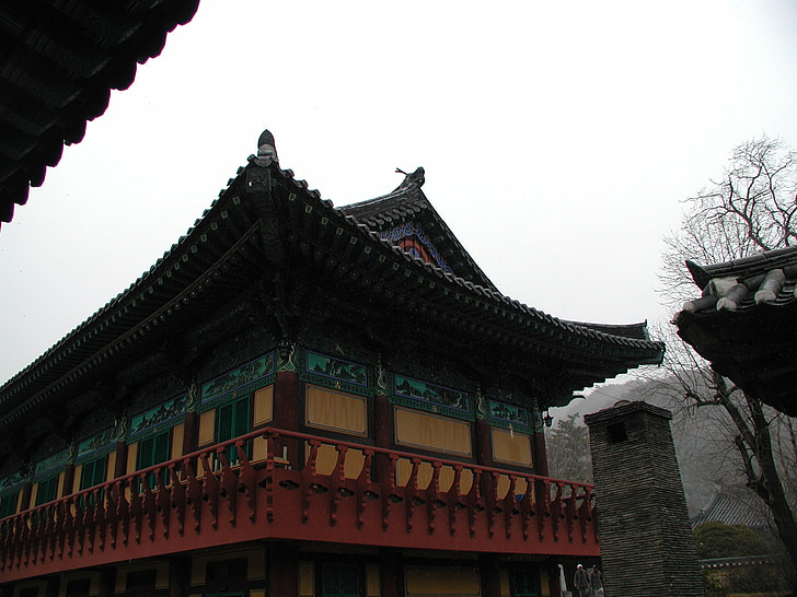 Korejská republika, Buddhismus, tradiční chrámy, jikjisa