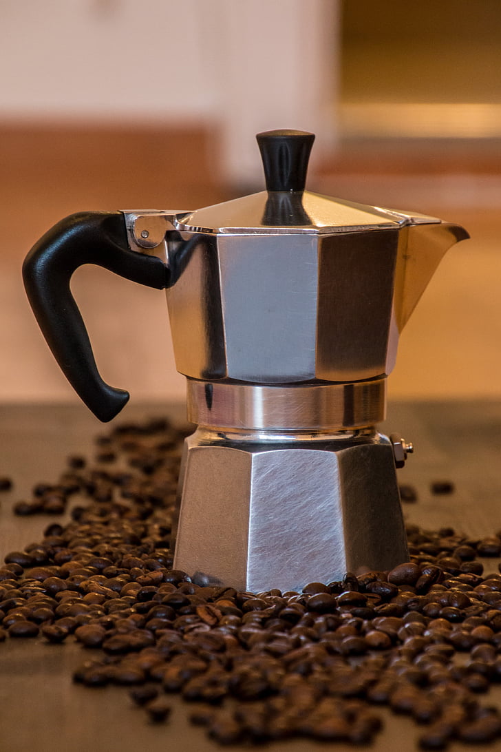Free photo: coffee, tea, old coffee maker, old italian coffee machine, make coffee, italy, breakfast - Hippopx