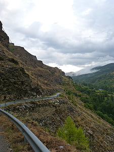 maaseudun tie, pyrenee catalunya, maisema, korkea vuori, myrsky, Pallars sobirà