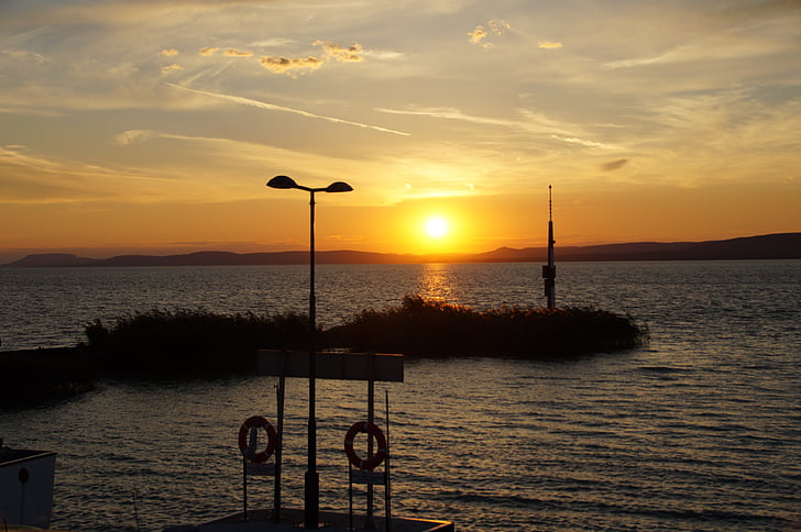 Lago, Balaton, puesta de sol, cielo de la tarde, Crepúsculo