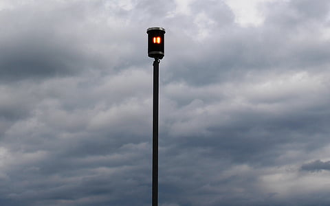 sturmwarnung, Bleskové svetlo, Bodamské jazero, ťažká obloha mraky