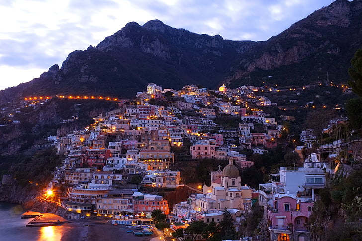 Чинкве Тере, село, нощ, осветени, Италия, Средиземно море, крайбрежие