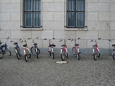 จักรยาน, จักรยาน, จอดอยู่, ขนส่ง, ในเมือง, การขนส่ง, แถว