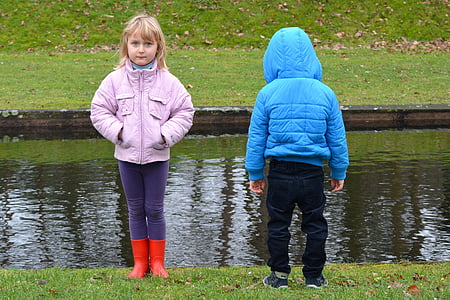 女孩, 男孩, 儿童, 人, 池塘, 对立, 粉色