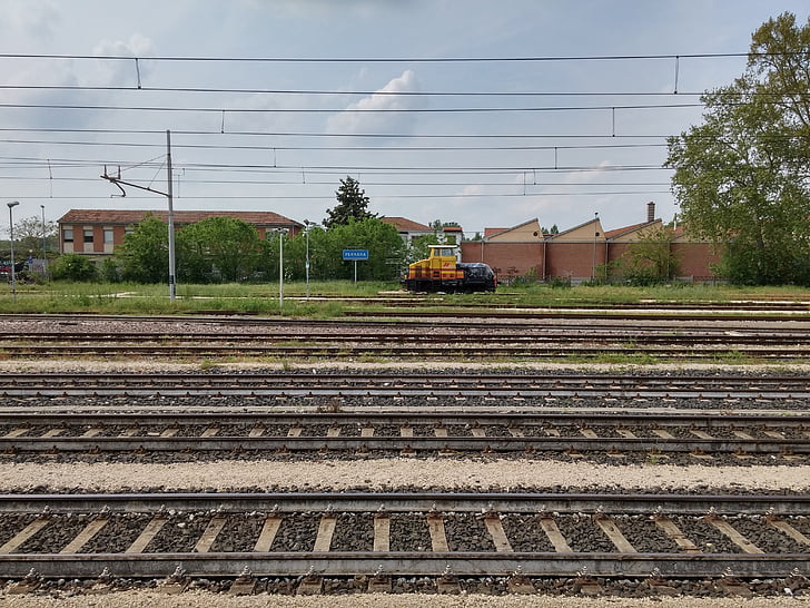 jernbanestasjon, Ferrara, Italia
