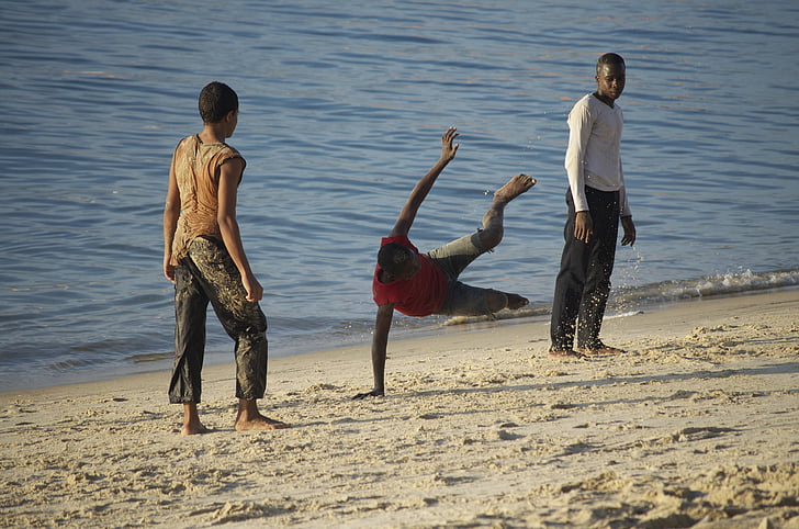 カポエイラ, タンザニア, 若い人たち, ブラジリアン ダンス, ビーチ