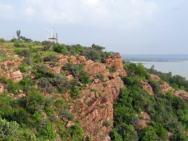 Renuka sagar, See, Malaprabha Damm, Backwaters, Klippe, Berg, Karnataka