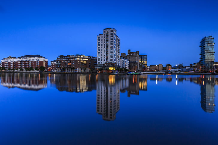 Dublin, nacht, blauw, stad, stedelijke, stadsgezicht, hemel