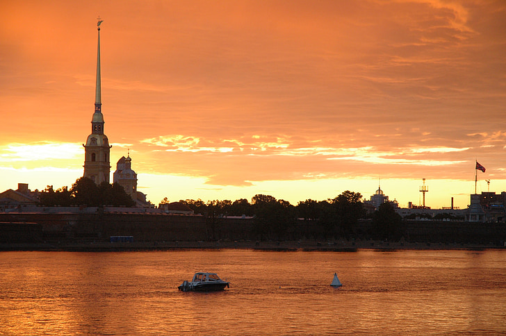 St.Petersburg Russland, solnedgang, peter og paul festningen