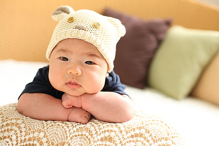 baby, 50 days, profile, cap, pillow, the arms should der chin, children