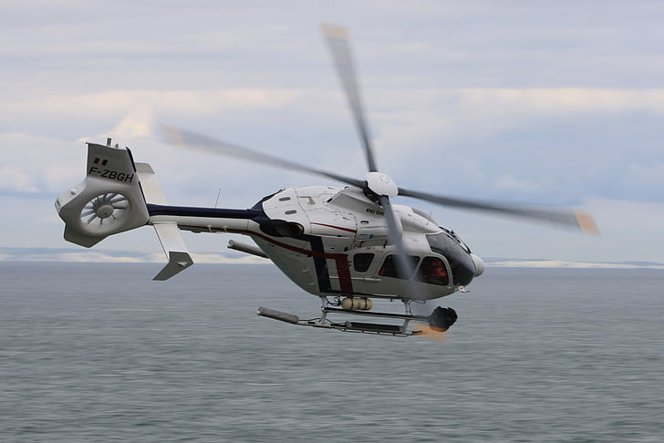 elicottero, volare, pale del rotore, rotore, aeromobili, Heli, Airbus ec 135