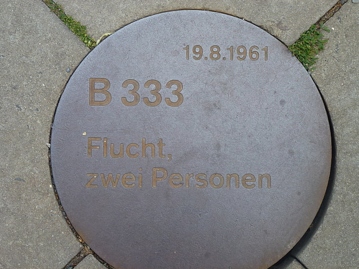 Berlynas, paminklas, pabėgti, du asmenys, DDR, b 333, 1961