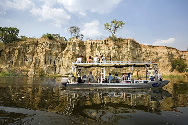 マーチソンフォールズ国立公園, ウガンダ, 観光客, ボート, ボートに乗って, 水, ナイル川