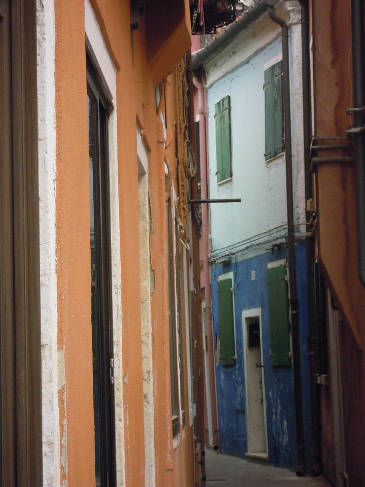 streets, houses, colored