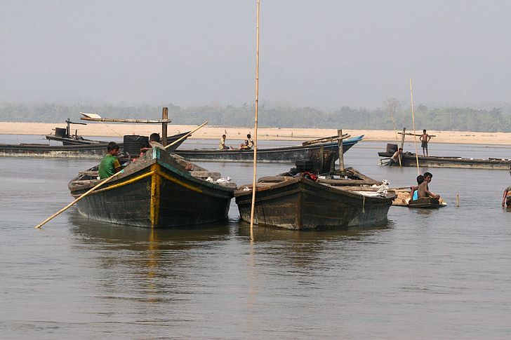 łodzi na rzece, Asad, birishiri, krajobraz, 2 łódź, łodzi drewnianych