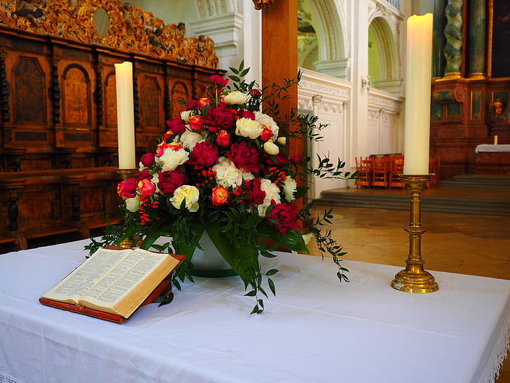 Biblia, esküvői oltár, csokor, esküvő, virágok, Rózsa, hit