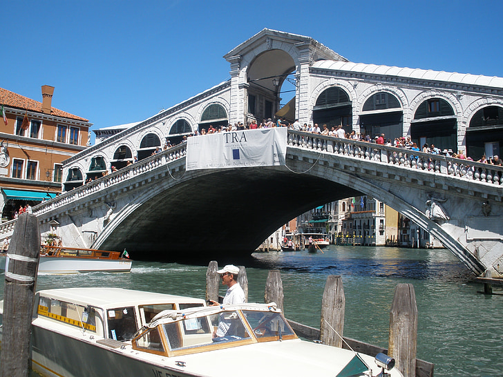 Venecija, vode, most Rialto, Italija, grad na rijeci