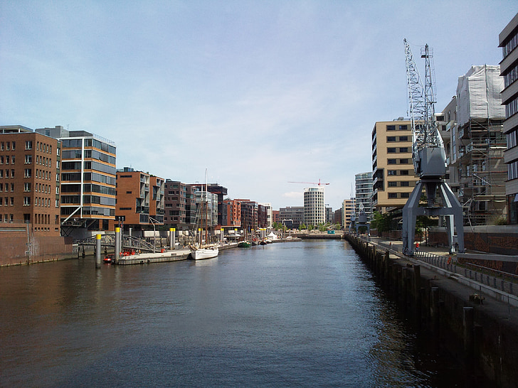 Hamburg, Harbour city, hoone, kanali, kraana, Bridge