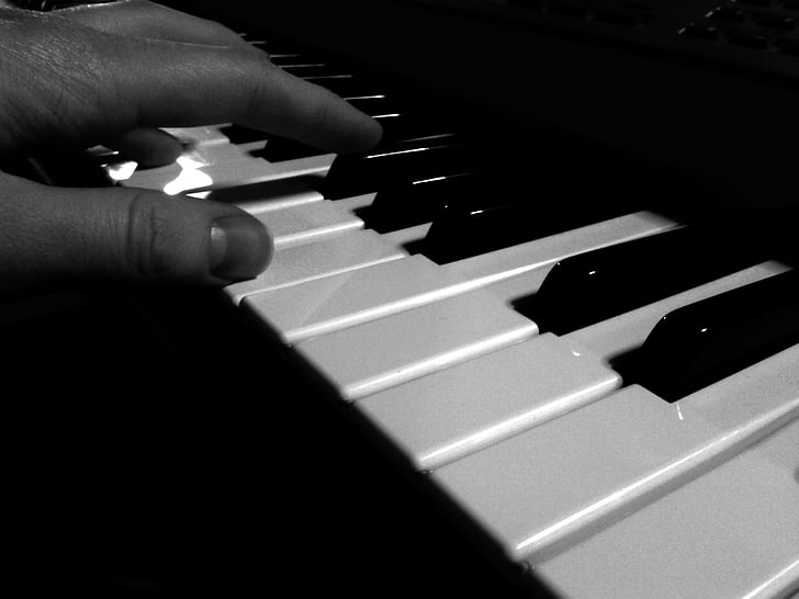 plana, klavir, pianino, tipkovnica, tipke, glazba, glazbeni instrumenti