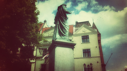 Kopernikusz, emlékmű, Torun, Lengyelország, óváros, a régi város, város
