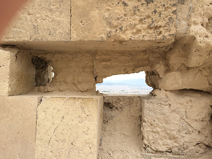 cova, l'Acròpoli, forat a la paret, traient la, mur de pedra