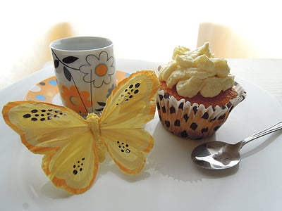 lemon, yellow, butterfly, pastry, baking, polka dots, spoon