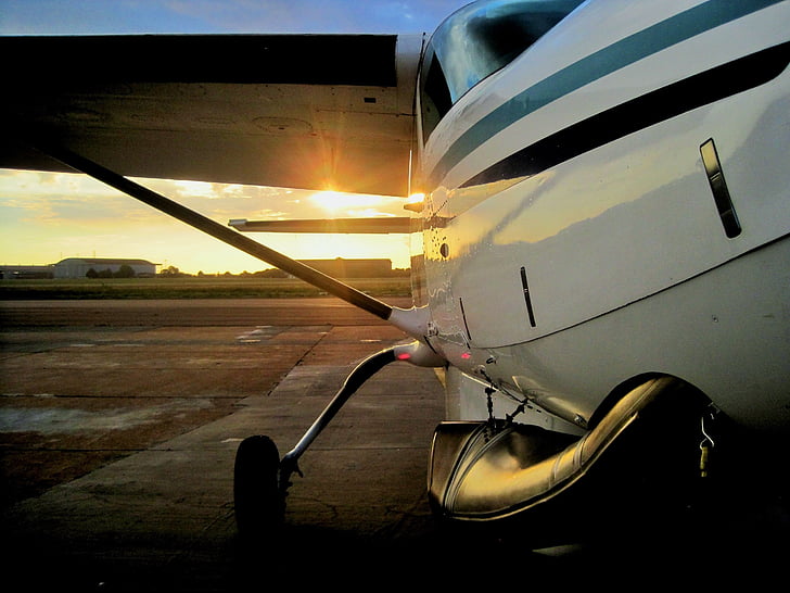 lietadlá, pristávacia dráha, Airfield, západ slnka, slnko, Nastavenie, asfalt
