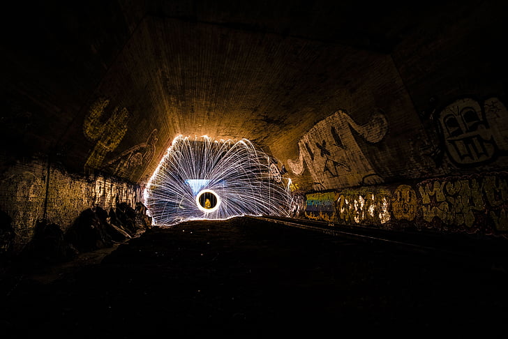 Sparkles, tunnel, train