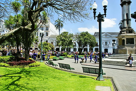 Quito, Nationalfeiertag, Präsidentenpalast