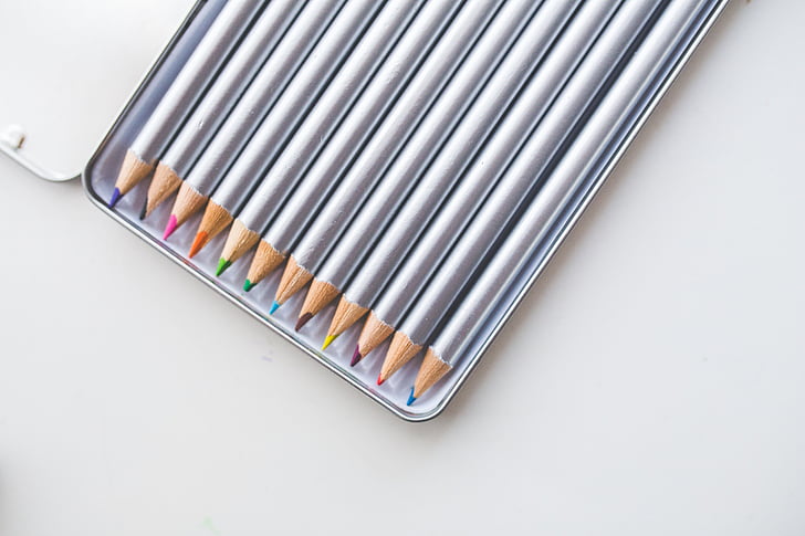 colored pencils, pencils, crayon, crayons, equipment