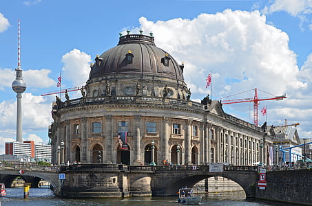 Bode-museum, Berlin, Museumsinsel, Fernsehturm, Spree, Museum, Ausstellung
