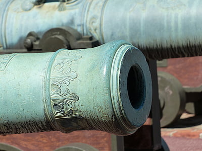 barrel of a gun, gun, bronze cannon, bronze, metal, weapon, shoot