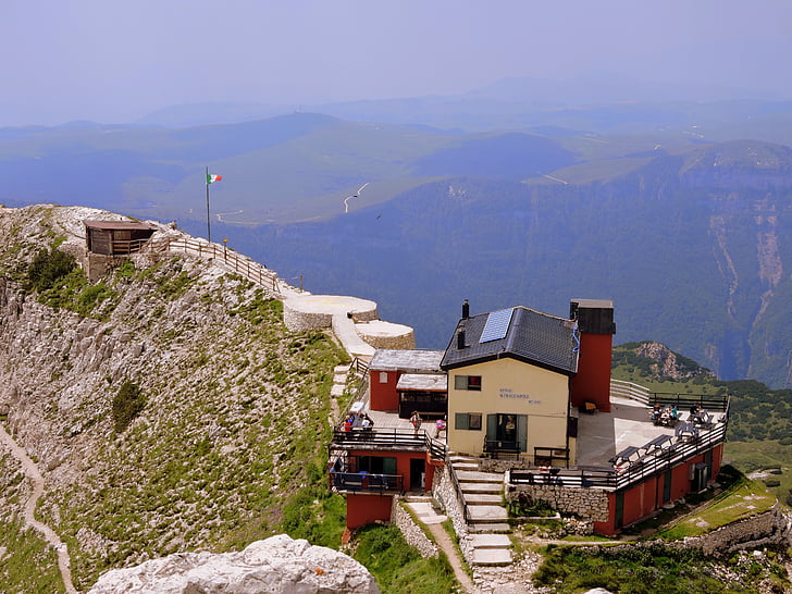 refuge, fraccaroli, hiking, top, summit, mountain, dolomites