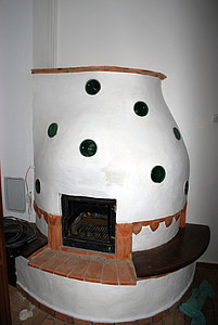 エスノグラフィー, ミツバチ型暖炉, 調理道具