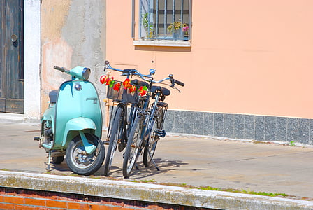 vespa, round, italy, motorcycle, street, bicycle, transportation