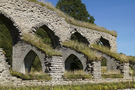 Omberg, Schweden, Stiftsruine, Alvastra, Ruine, Kloster, im Mittelalter
