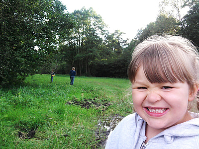 child, the little girl, meadow, nature, a smile, outdoors, people
