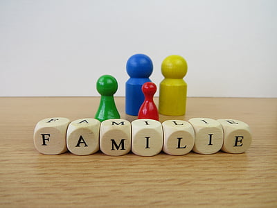 family, family posing, psychotherapy, father, mother, child, family members