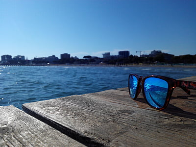 street, people, soil, beach, sunglasses, sea, summer
