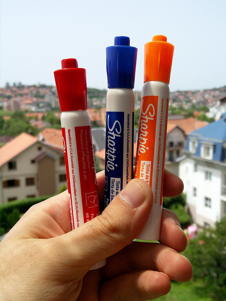 felt pens, pens, markers, colorful